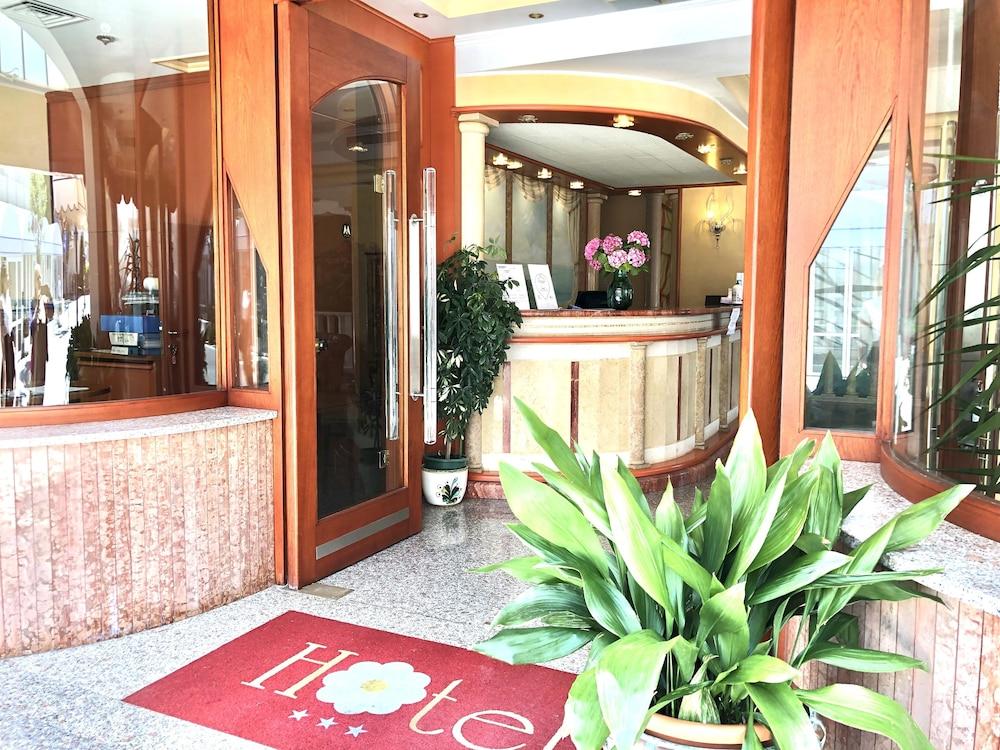 Hotel Margherita Lido di Jesolo Ngoại thất bức ảnh